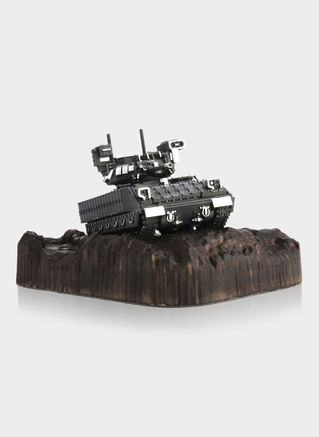 Срібна статуетка &laquo;Bradley&raquo; фото 4